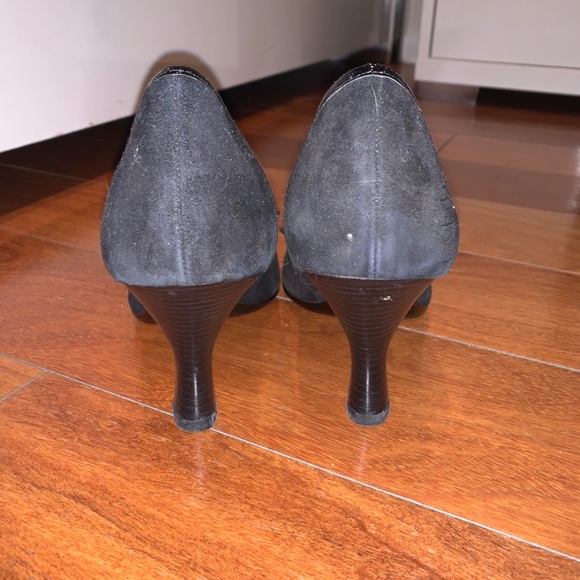 Mini Heeled Suede Black Flowered Heel - Picture 3 of 4